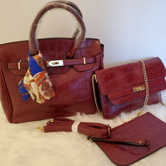 Purse - Picture 2 of 2